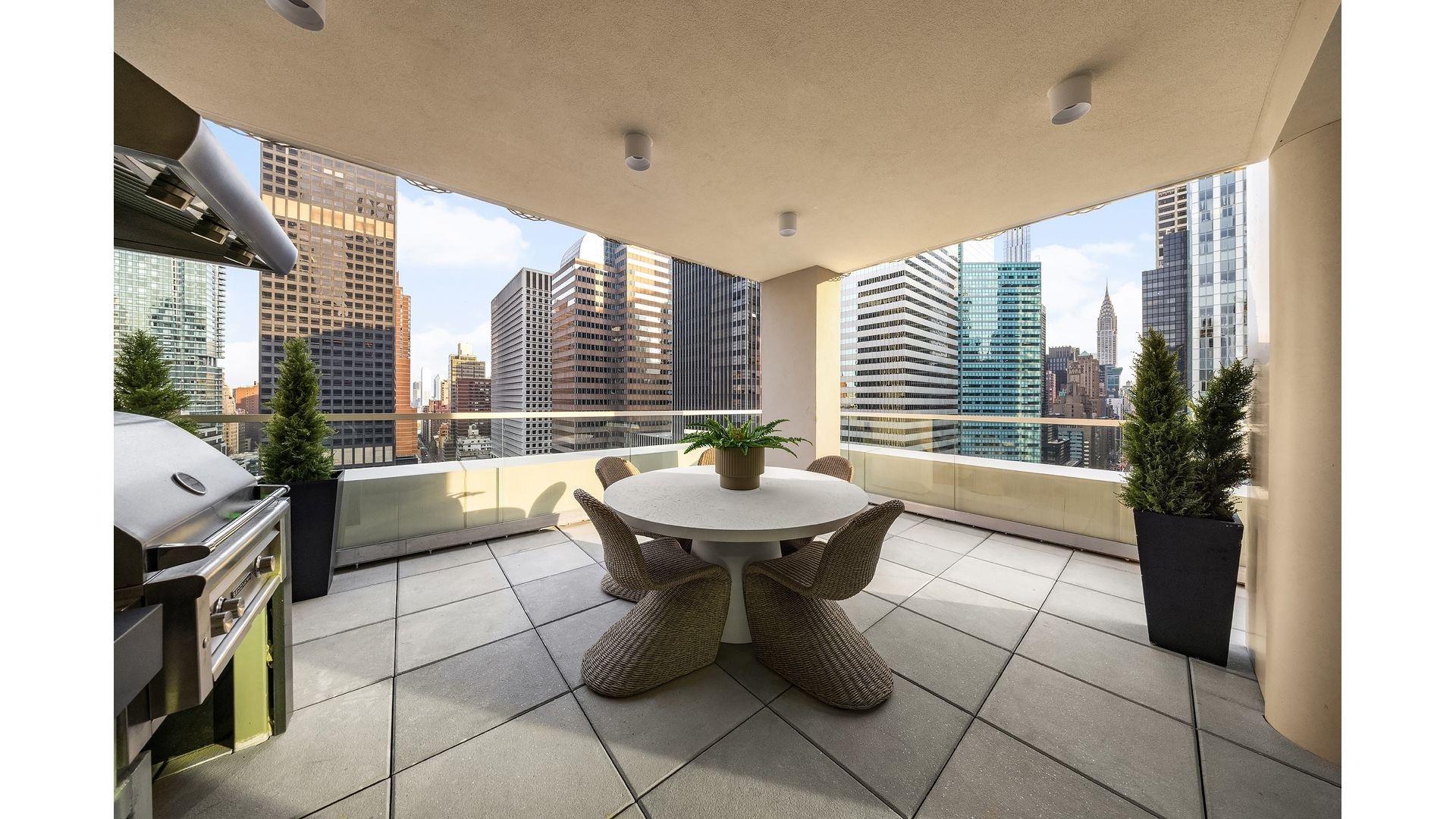 660 lexington ave #pha