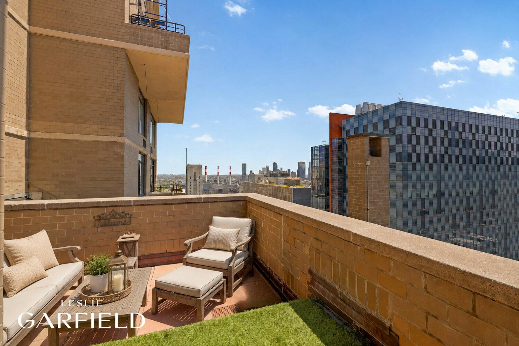 400 east 70 #3601