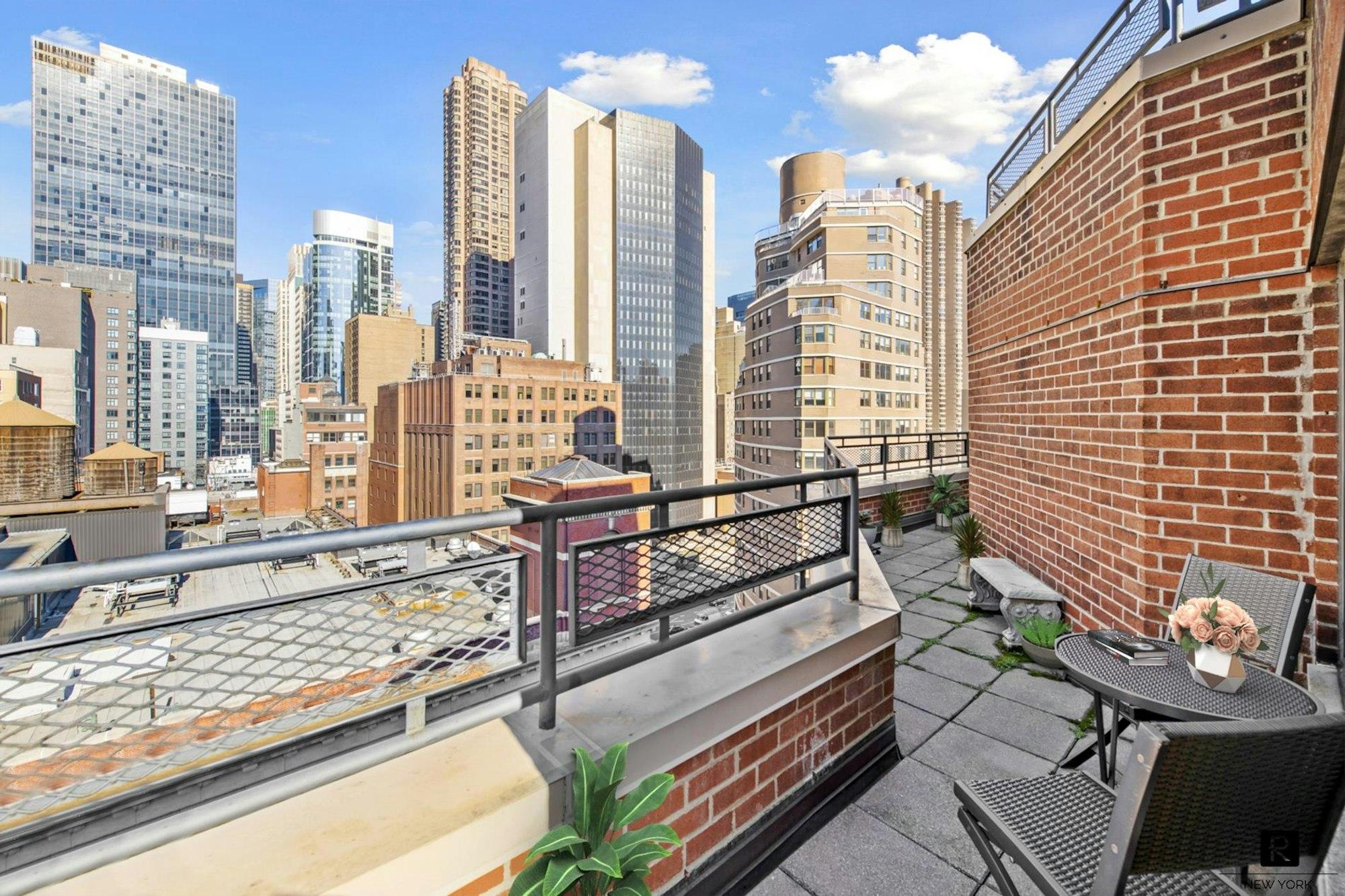 210 east 36 #phc